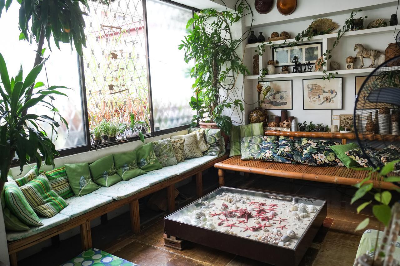 Humble Hut Hostel Manila Exteriér fotografie